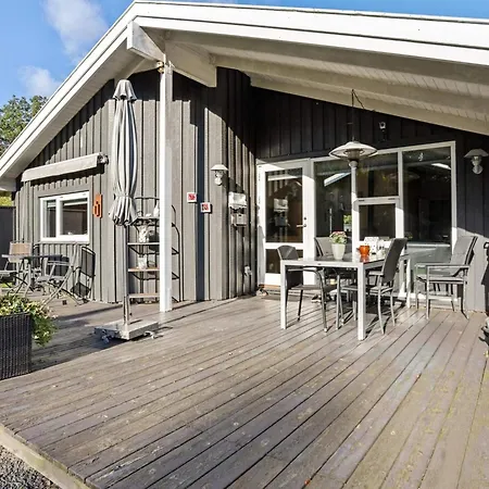 Holiday home Iii *